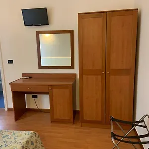 *** Hotel Lungomare Italia